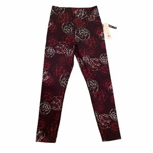 NWT Black floral leggings size M